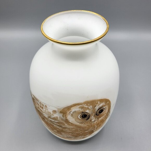 Vintage Enesco Satin Frosted White Glass Vase with Painted Owl 7.5" Tall - Picture 12 of 13